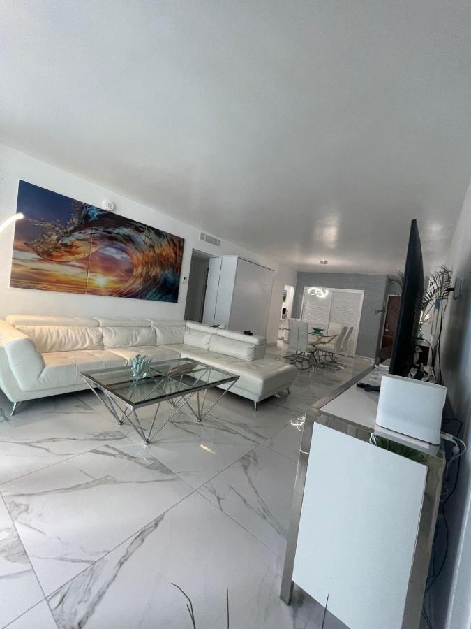 Ocean View Hollywood Apartment Exterior photo